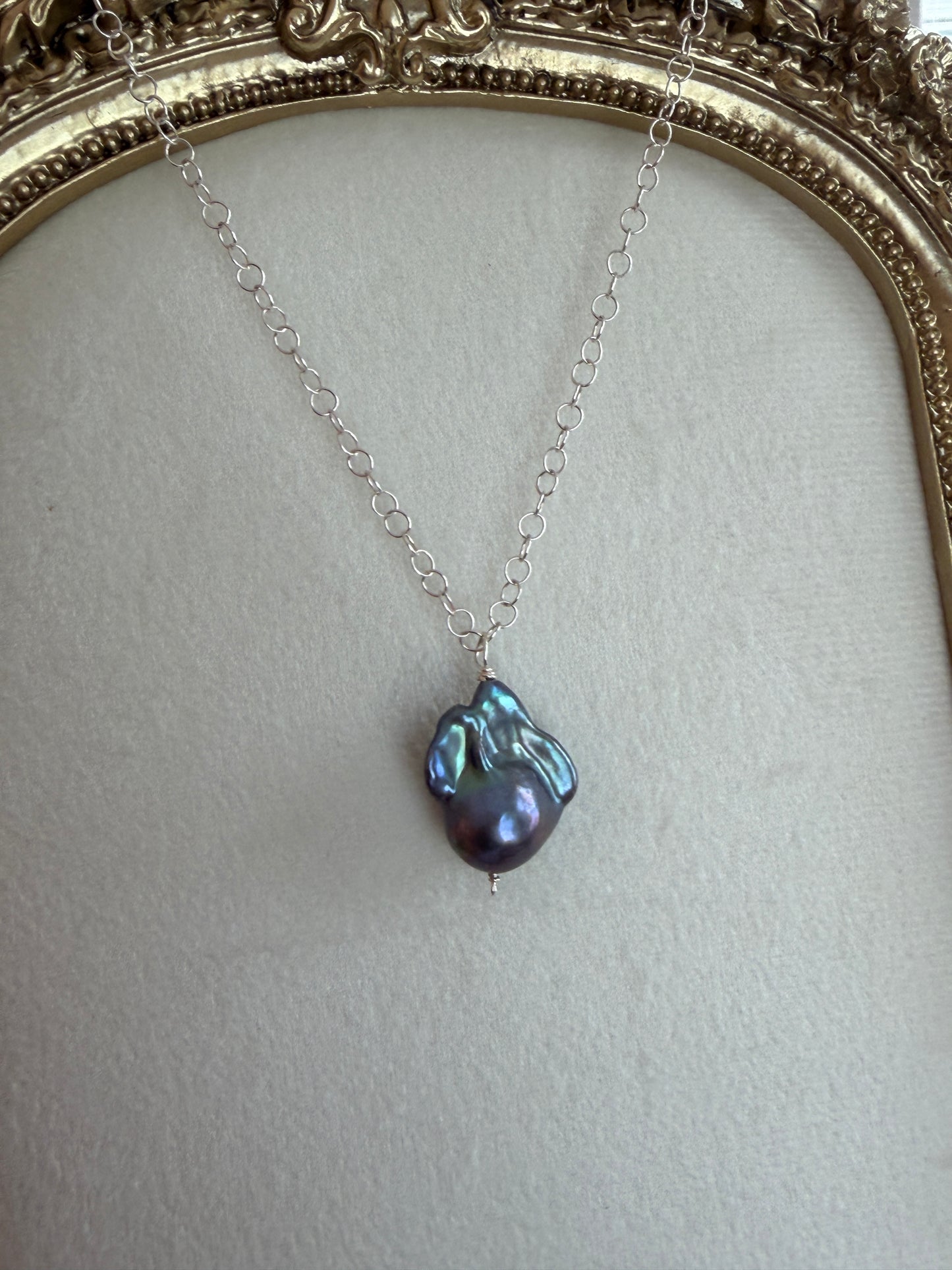 Baroque peacock pearl pendant