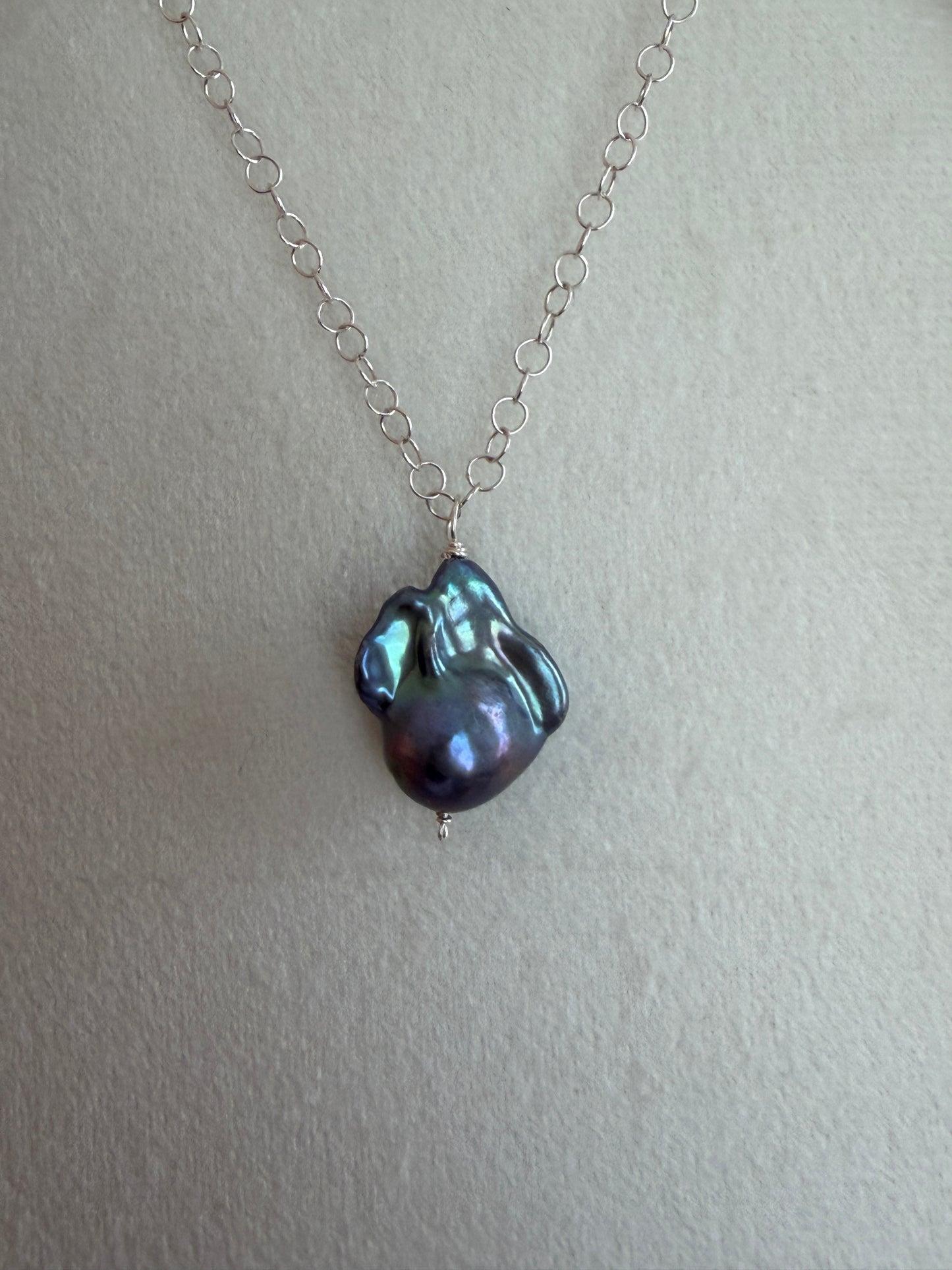 Baroque peacock pearl pendant
