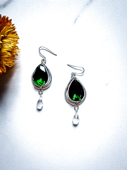 Green and clear quartz drop earrings