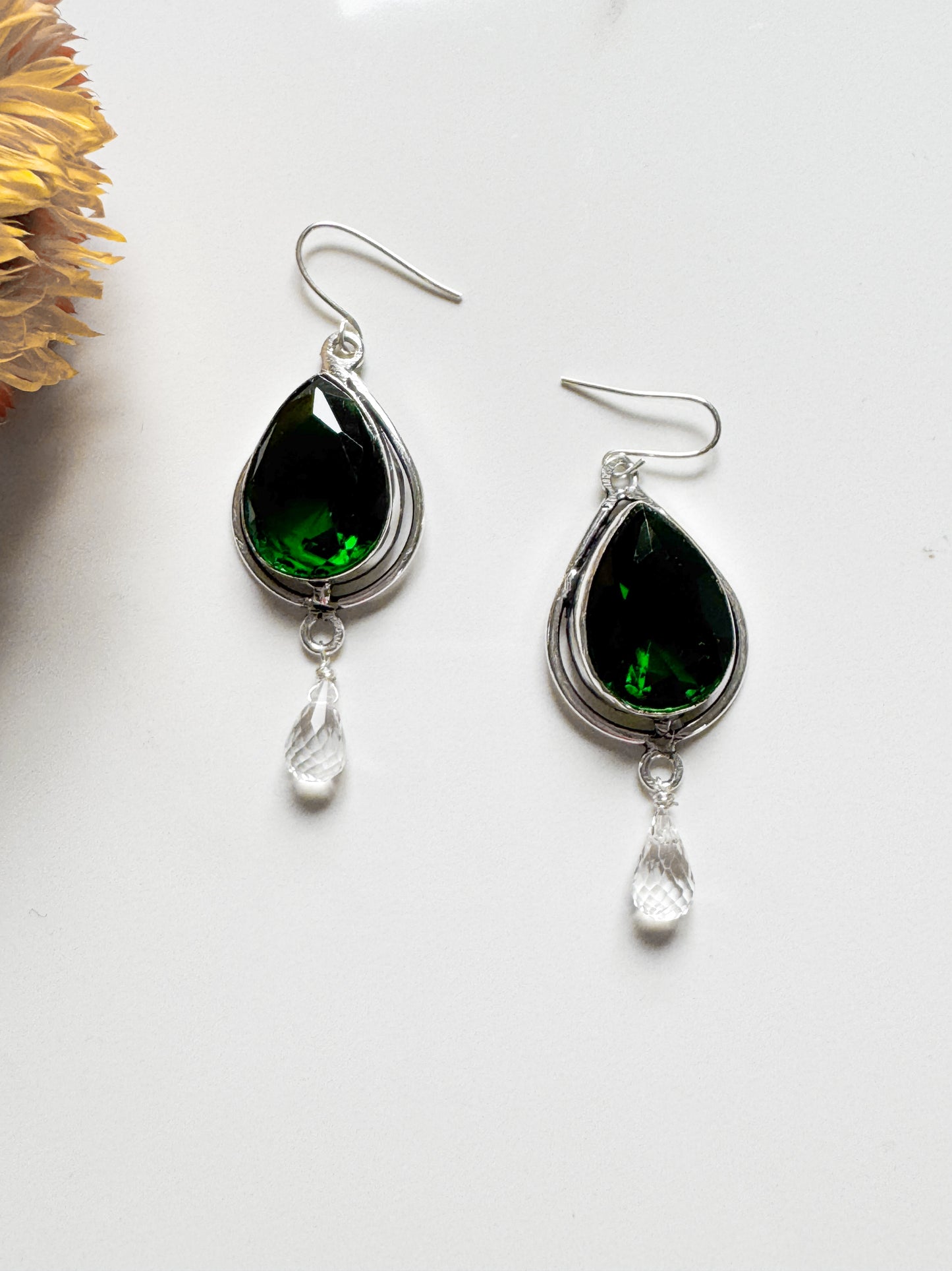 Green and clear quartz drop earrings