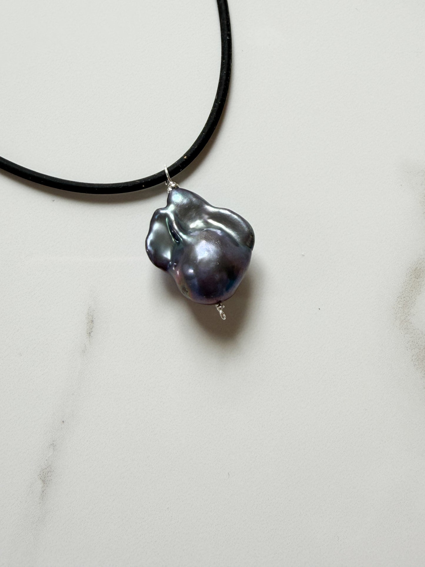 Baroque peacock pearl pendant