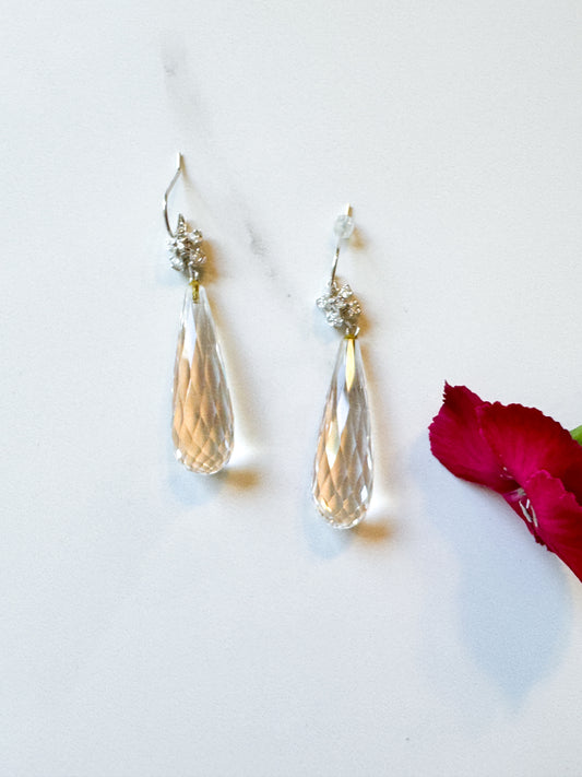 Lab diamonds with Crystal Quartz