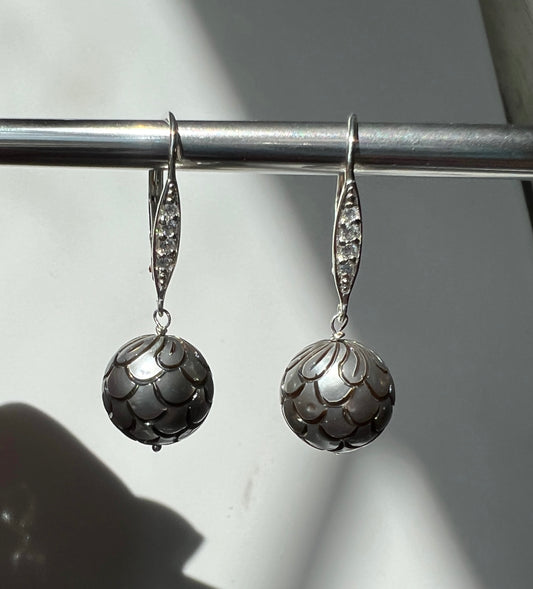 Carved black Tahitian Pearl Sterling earrings